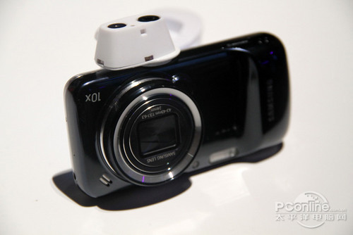 S4 ZOOM