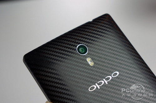 OPPO Find 7uy^